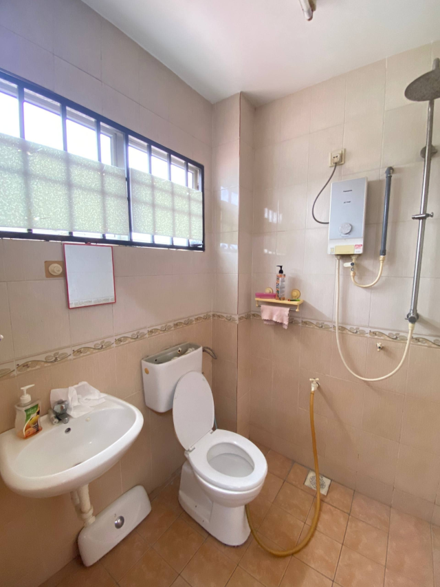 Double Storey Seksyen 5 Bandar Baru Bangi - photo 8
