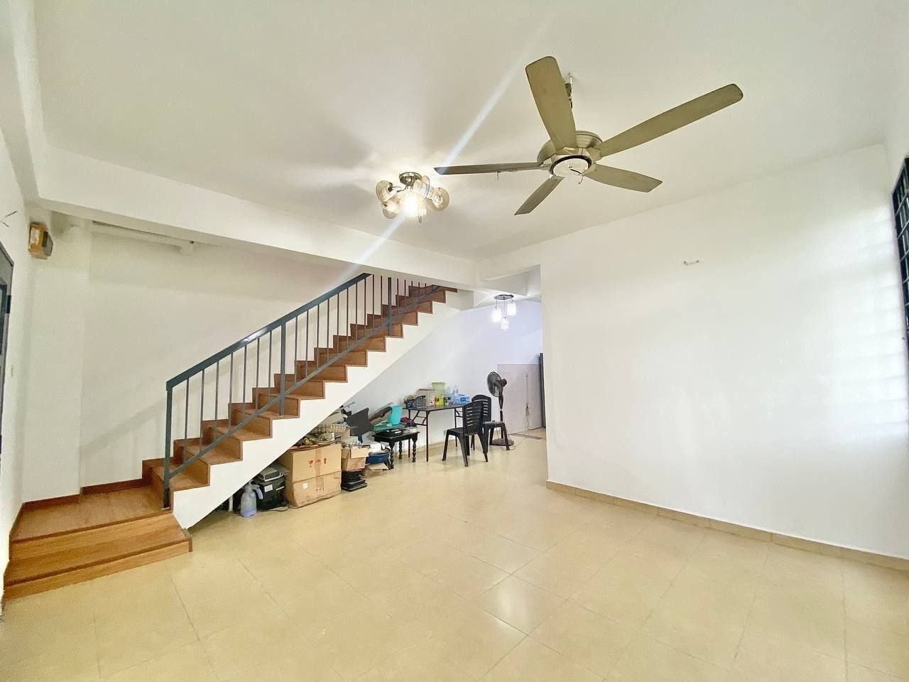 Double Storey Corner Lot Jalan Mentari Bandar Mahk - photo 3