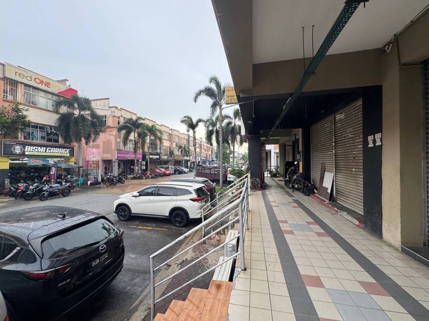 Ground Floor Shop Taman Prima Saujana Impian - photo 10