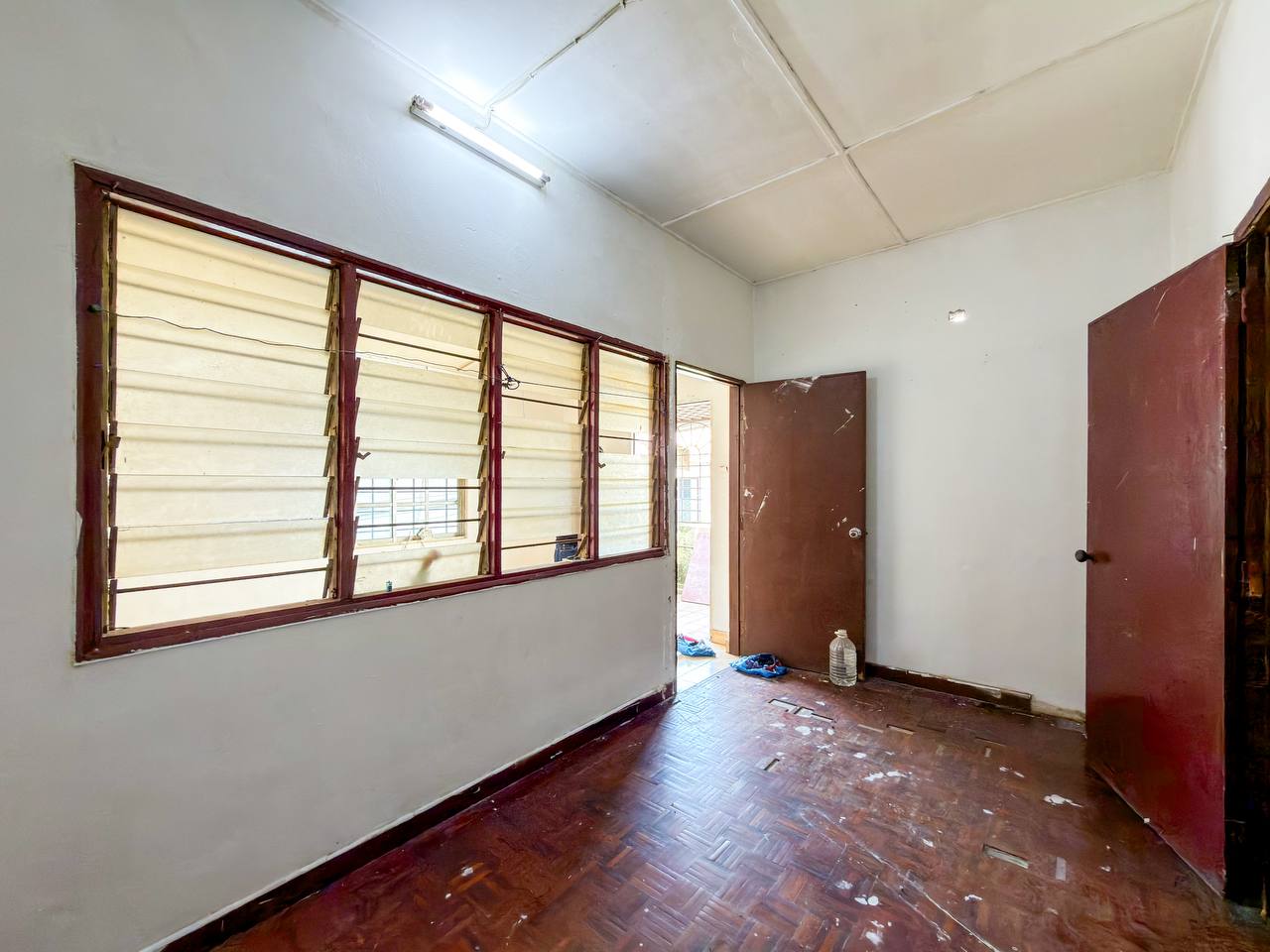 Double Storey Terrace USJ 2 Subang Jaya - photo 11