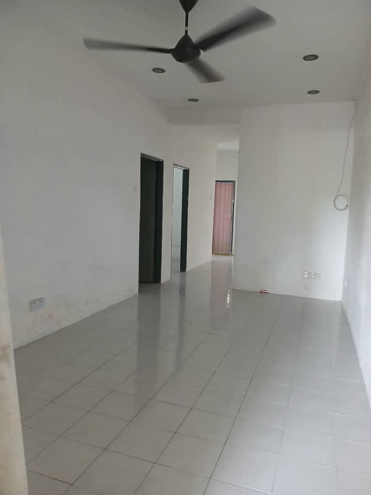 1 Storey Tmn Langat Murni Bukit Changgang Banting - photo 7