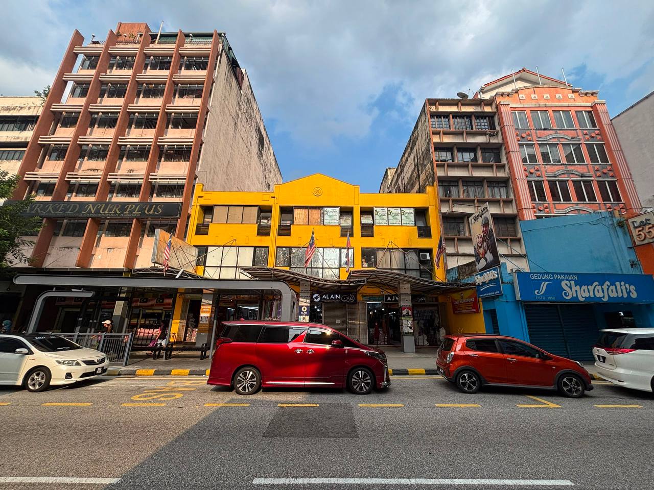 3 Storey Commercial Building At Jalan Tuanku Abdul