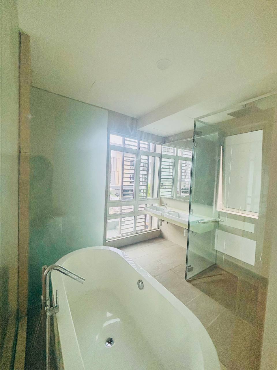 Two And Half Storey Hyperlink Duta Villa Presint 1 - photo 10