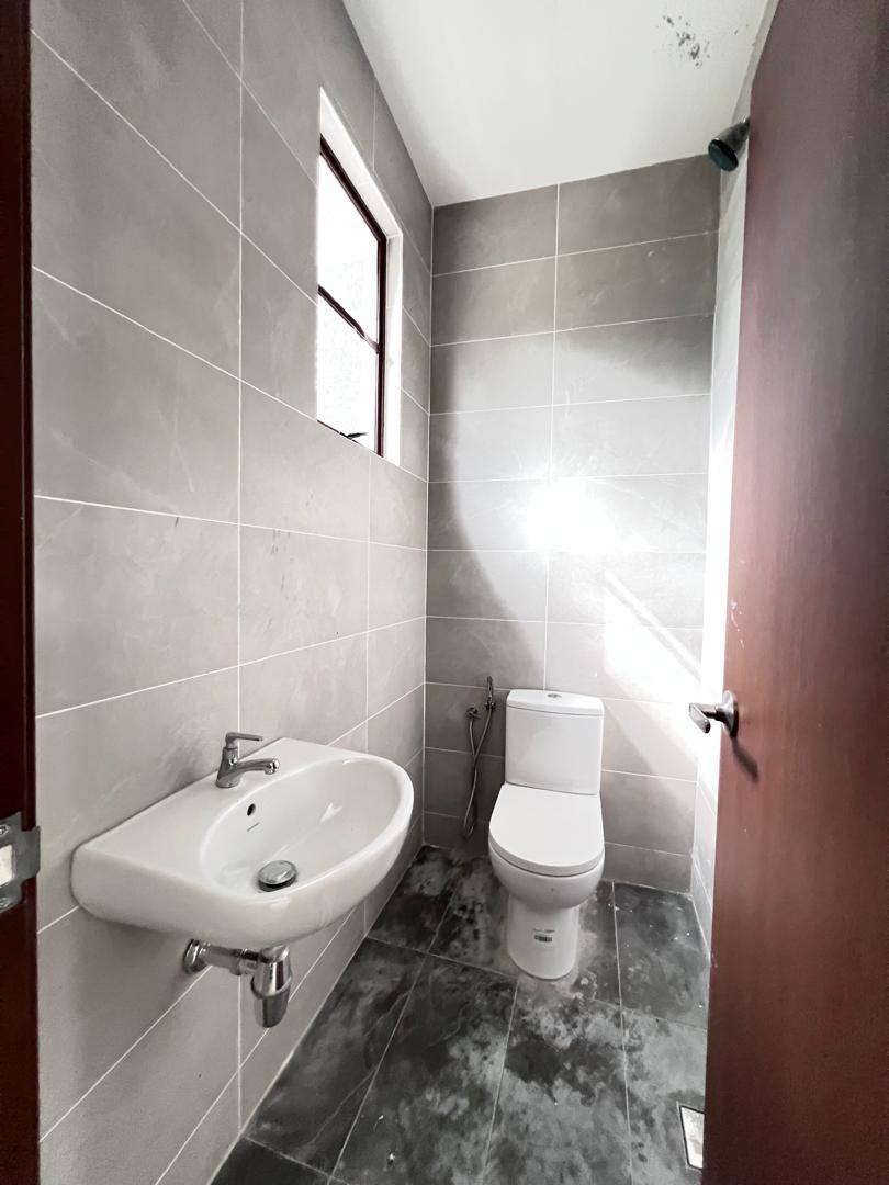 Storey Semi D House Seksyen 3 Bandar Baru Bangi - photo 12