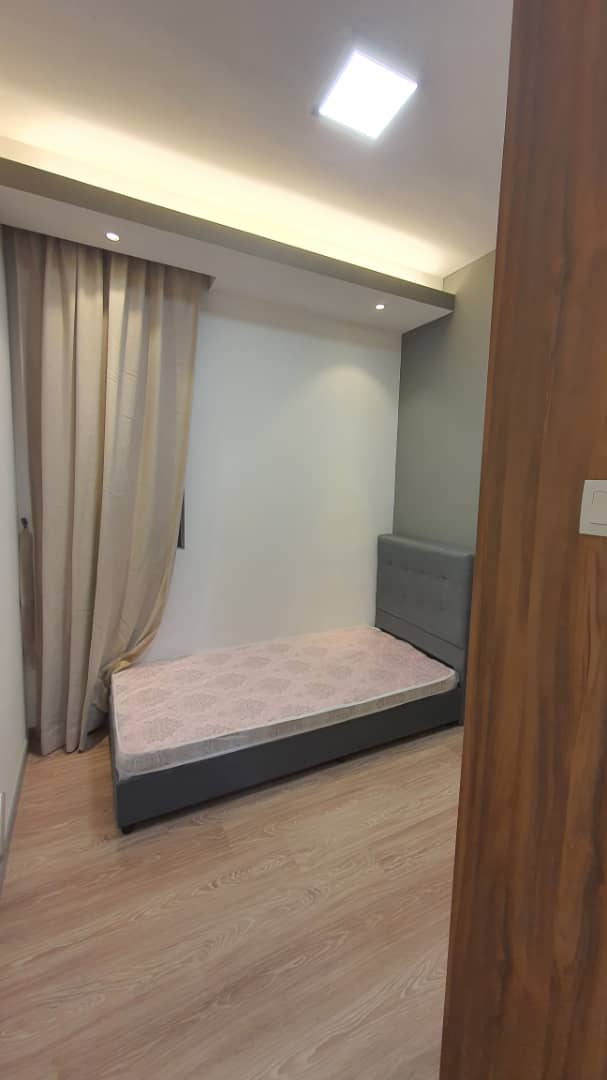 United Point Residence - photo 6