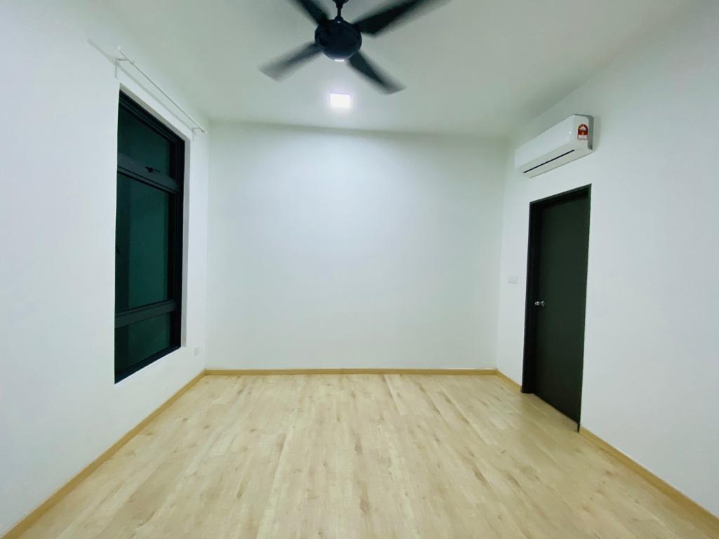 The Henge Kepong - photo 4