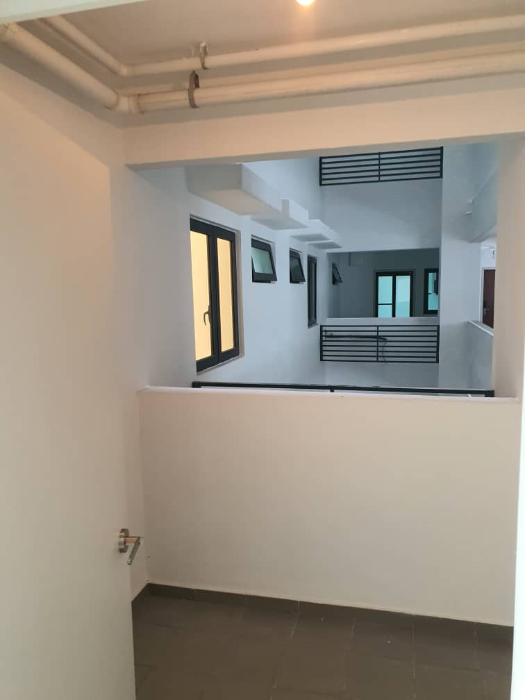 Three33 Residence - photo 4