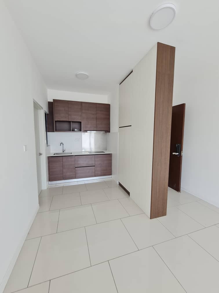 Three33 Residence - photo 2