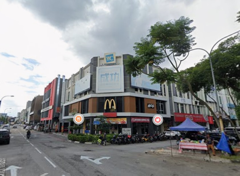 Big Corner Shop Lot Sri Petaling - photo 2
