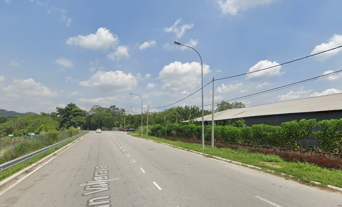 Jalan Villaraya Sg Lalang Semenyih 10acres - photo 3