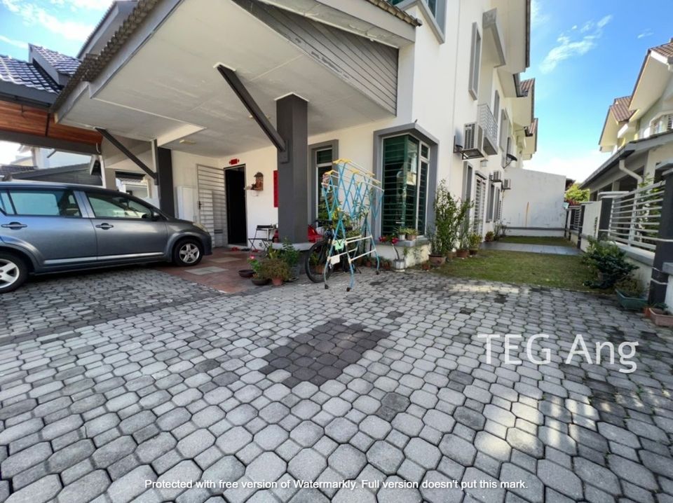 Aman Perdana 2 Storey Semi D 32x75 4R3B