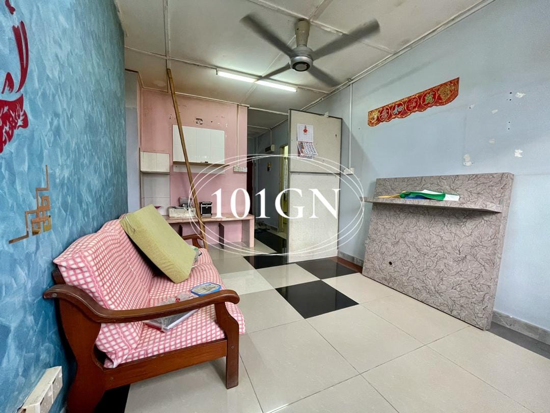 Bandar Bukit Tinggi Flat Renovated Unit