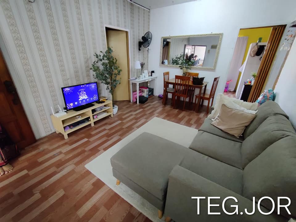 Bukit Tinggi 2 Flat 3R2B
