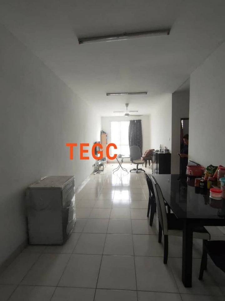 Trifolis Apartment Bukit Tinggi 900 sqft 3R2B