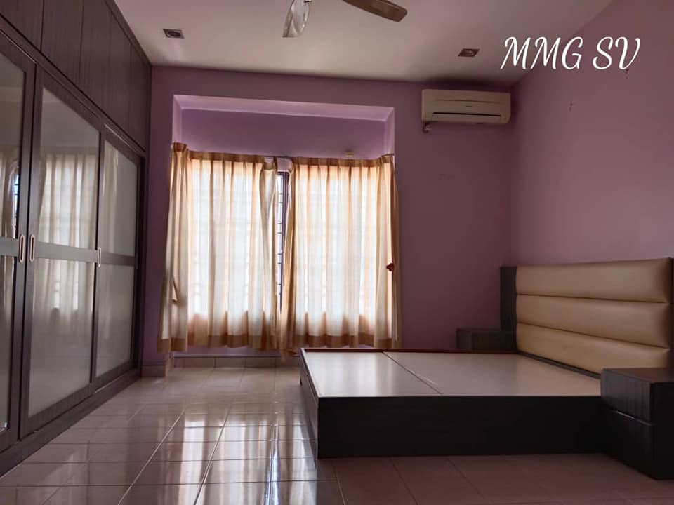 Bandar Botanic Double Storey 20x70 4R3B - photo 8