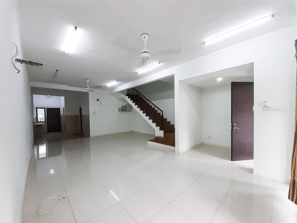 Bandar Bukit Raja Double Storey 20x70