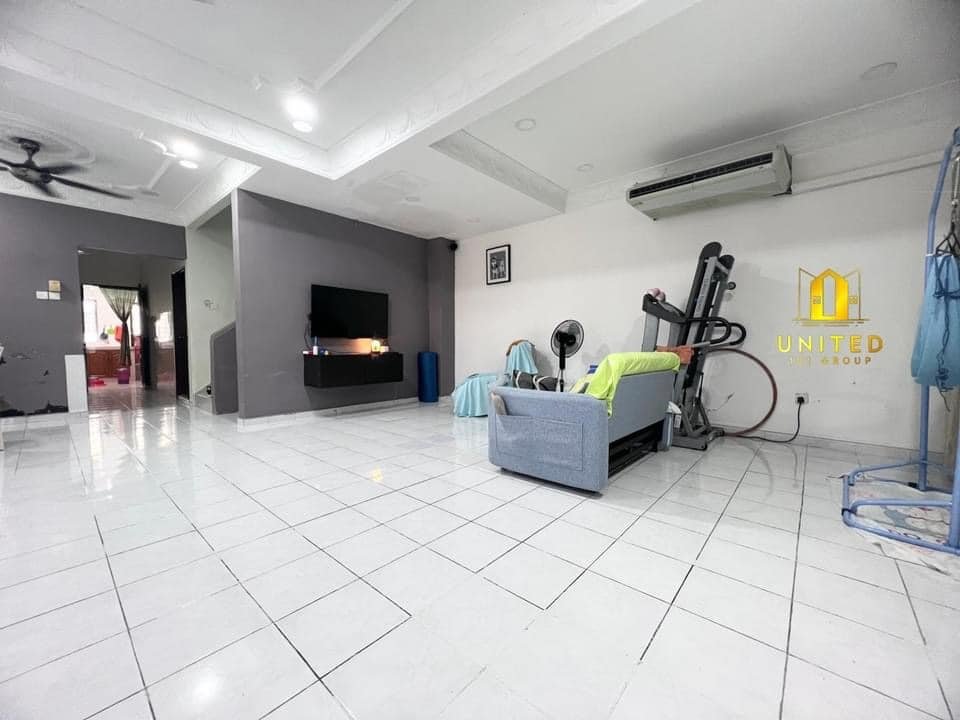 Taman Bayu Perdana Double Storey 20 x 75 4R3B - photo 1