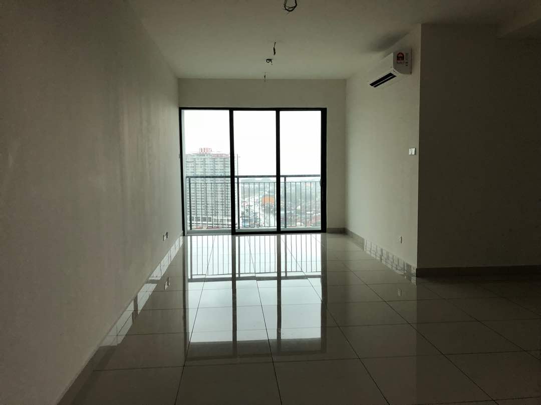 KL Traders Square 4R2B Basic Furnished 1CP - photo 1