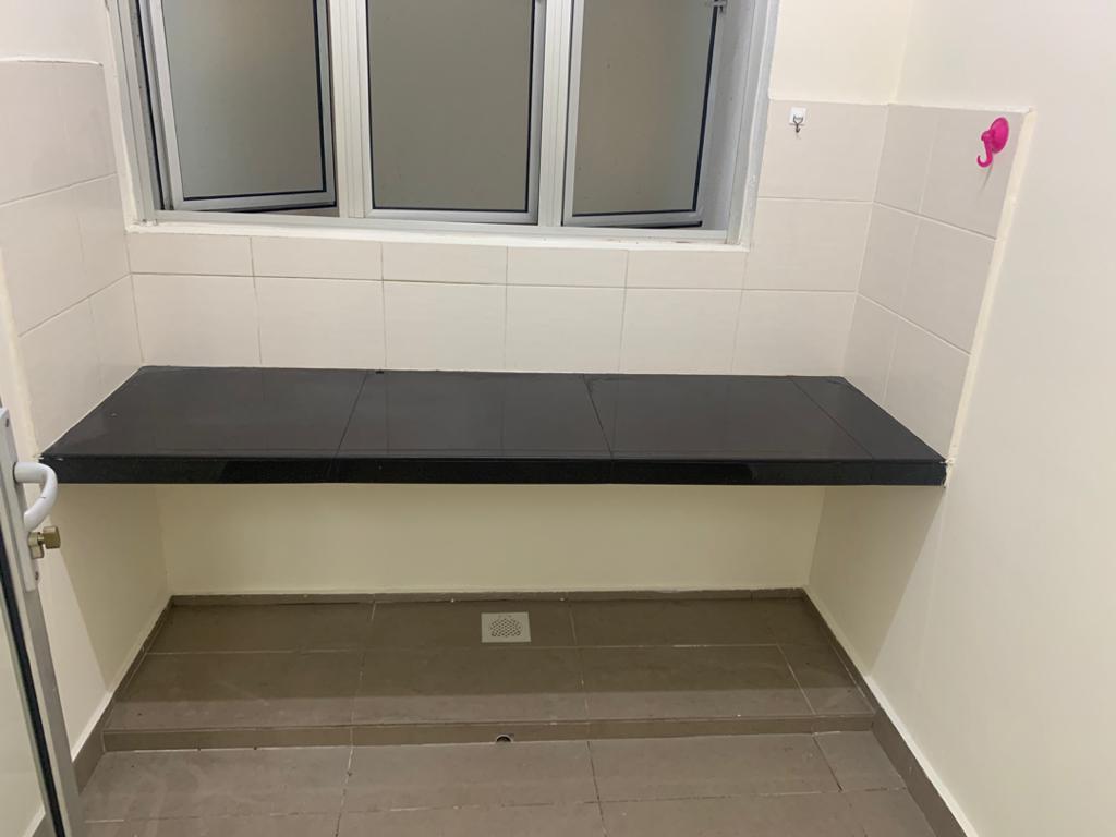 Platinum Lake Pv21 Condo 3R2B Basic Jln Usahawan - photo 2