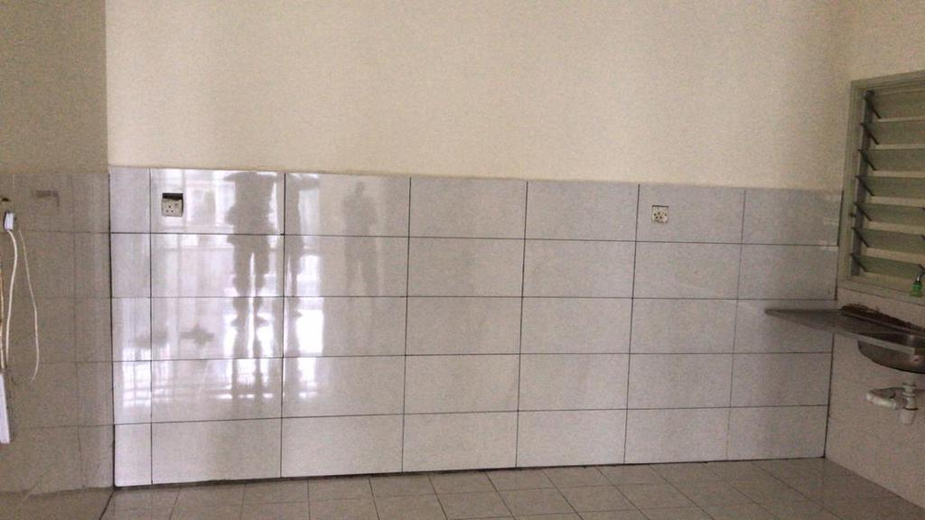Platinum Hill Pv5 Basic Furnished - photo 2