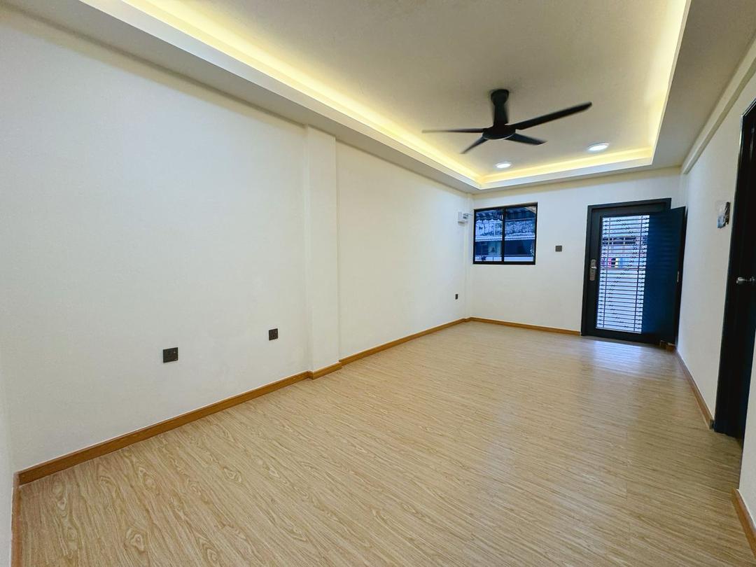 Jalan Bertam Taman Daya Blok 9 Flat - photo 2