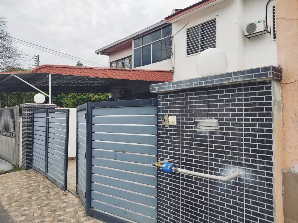 FULLY RENOVATED Double Storey Sri Jelok Kajang - photo 2