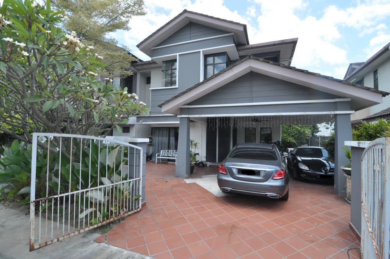 FULLY FURNISHED 2 Tingkat Semi-D Tmn Villa Putra