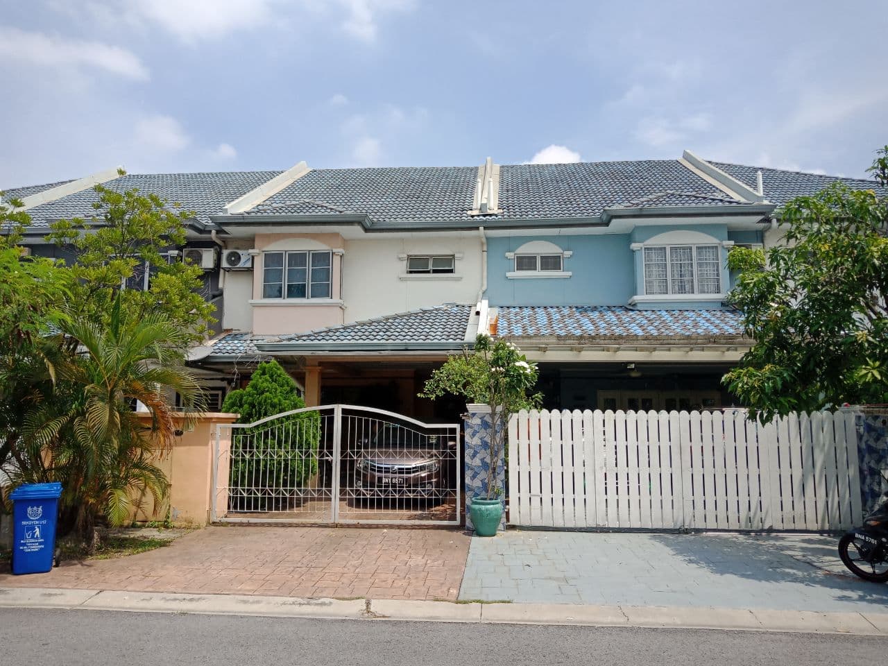 500m ke Masjid SS7 Double Storey House