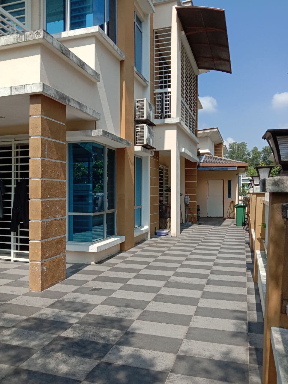 2 Storey Semi-D Jalan Impian Makmur Saujana Impian - photo 2