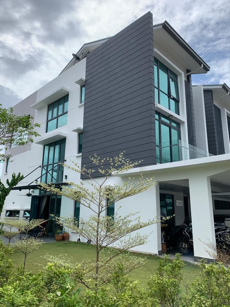 Corner Lot 3 Storey Sejati Residence Cyberjaya - photo 1