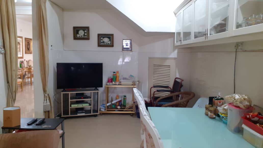 Double Storey Terrace Intermediate Seksyen 4 Bangi - photo 9