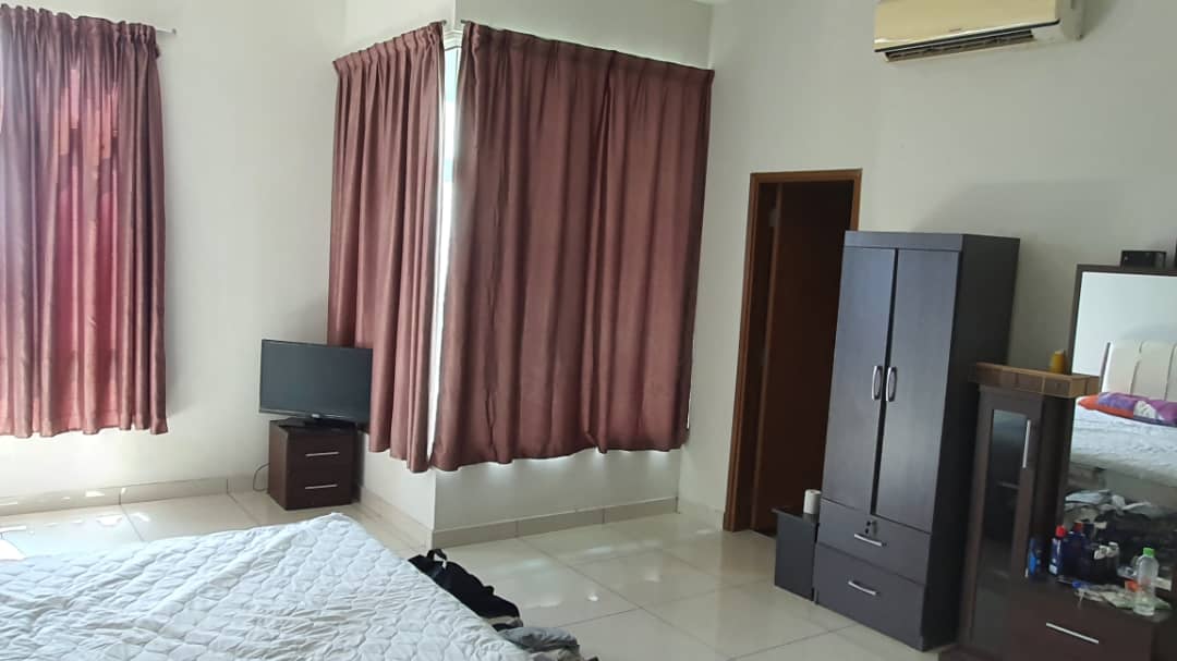 ROYAL REGENT SRI PUTRAMAS PENTHOUSE - photo 3