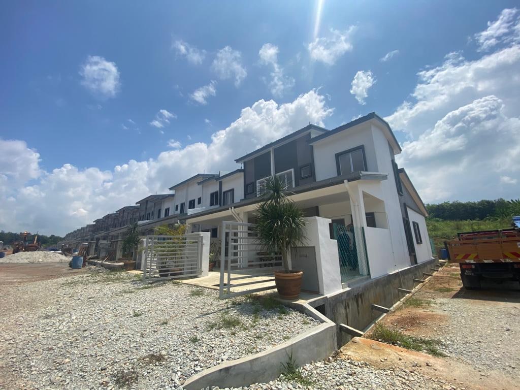 Double Storey Terrace House, Salak Tinggi - photo 9