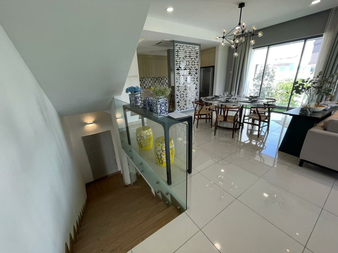 NEW LUXURY ECO LIVING AT CHERAS - photo 7