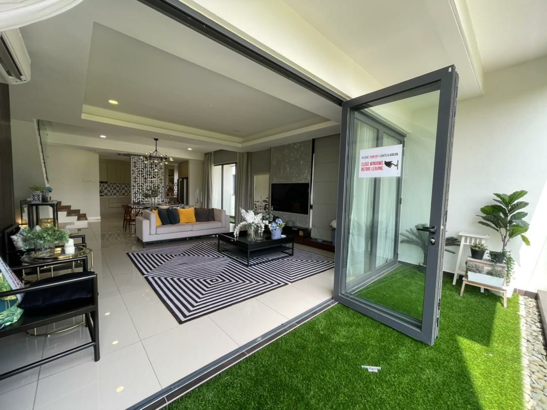 NEW LUXURY ECO LIVING AT CHERAS - photo 10