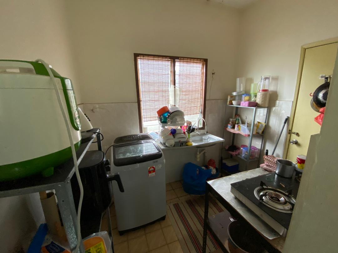 Single Storey Terrace Jln Telipot,Bkt Beruntung - photo 5