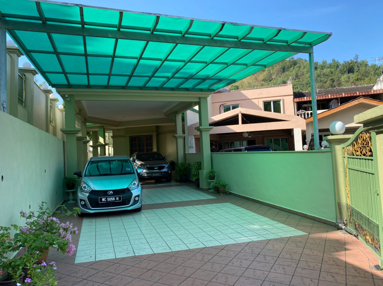 Double Storey Terrace Corner Lot Taman Melawati