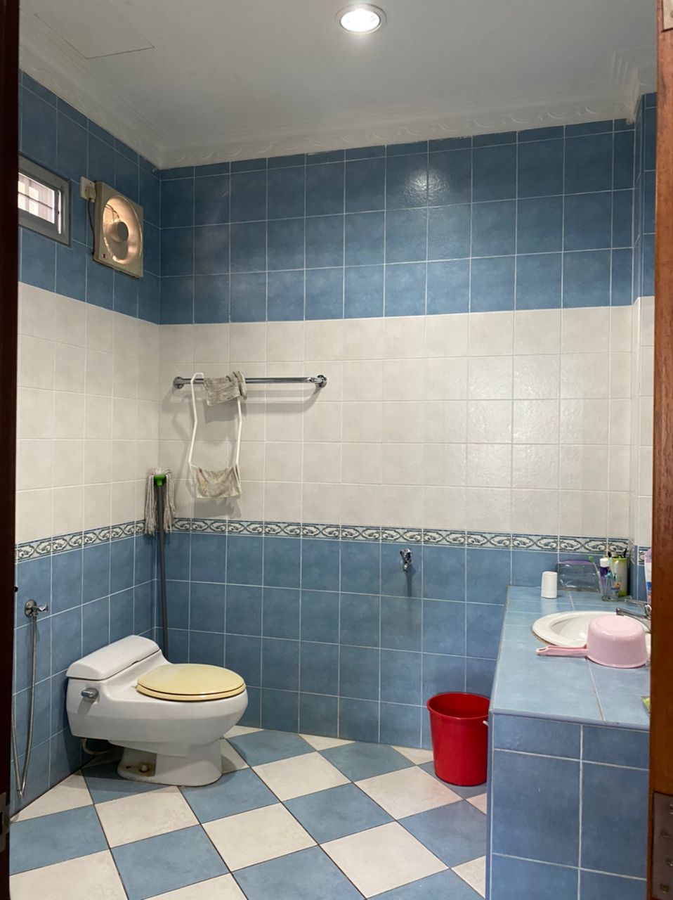 Double Storey Terrace Corner Lot Taman Melawati - photo 9