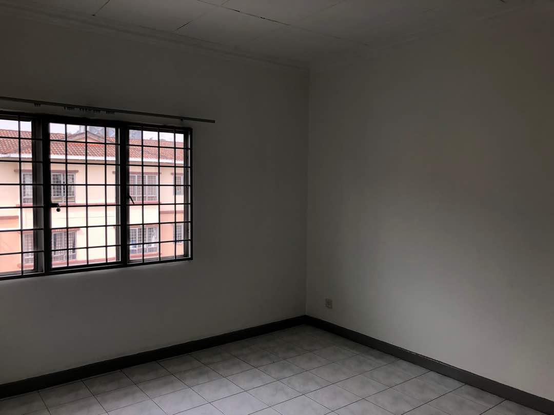 SD Tiara Apartment,Sri Damansara - photo 6
