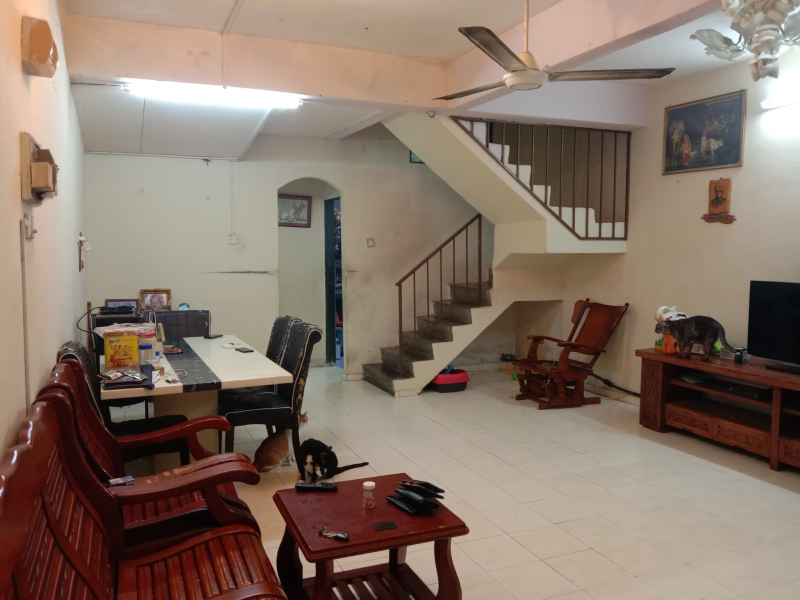 2 Storey Terrace House Low Cost Taman Rawang Jaya - photo 2