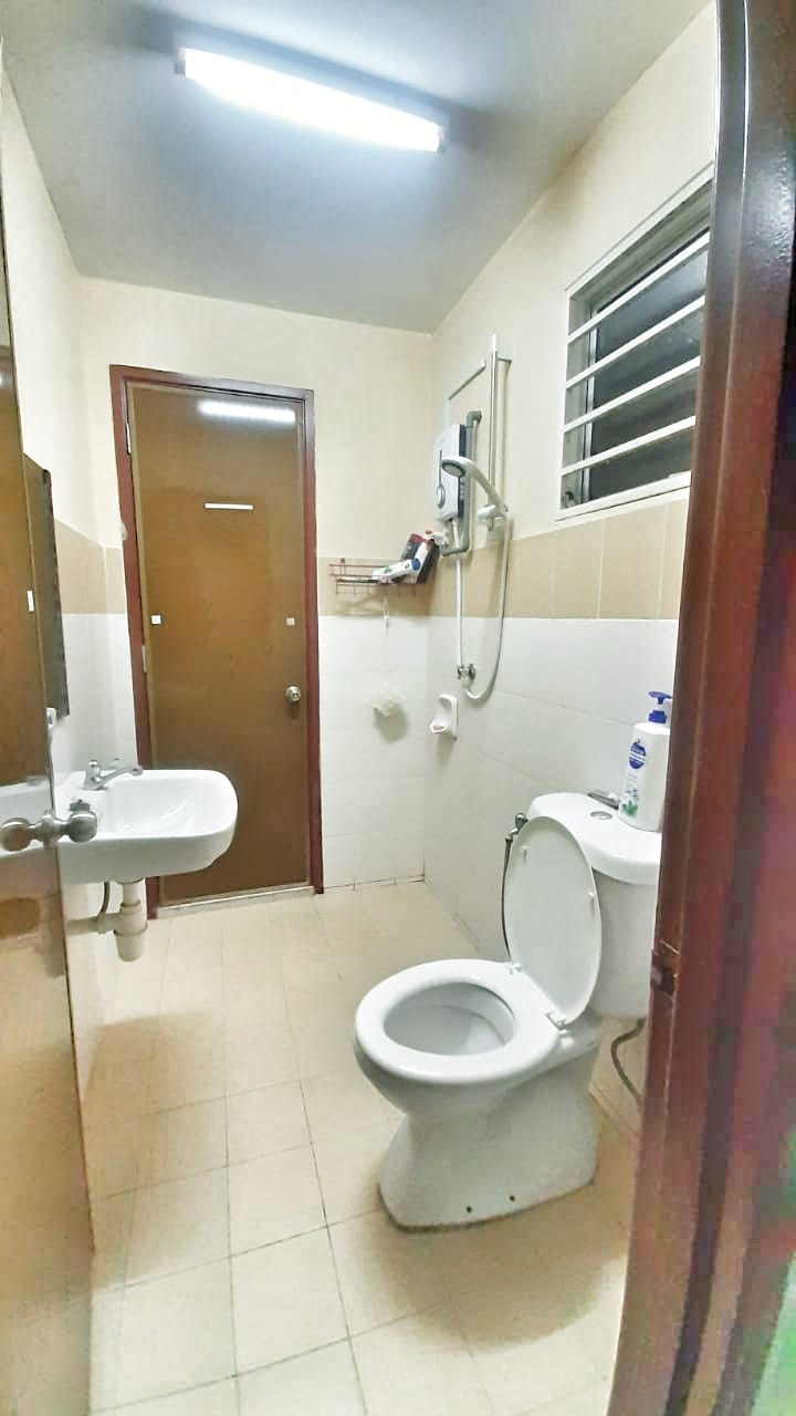 2 Storey Terrace House Oakberry Taman Pelangi 2 - photo 8