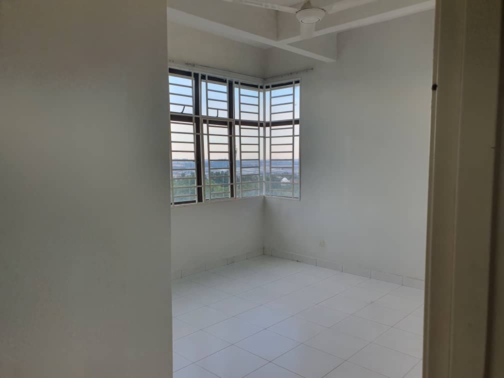 Kristal View Condominium - photo 9