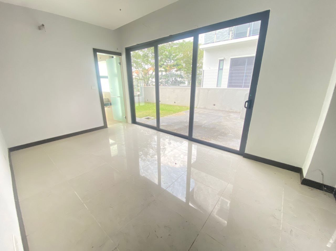 3 Storey Semi D Hijauan Enklaf Setia Alam - photo 4
