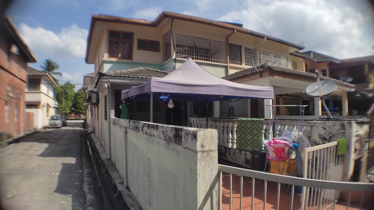 Townhouse Jalan Pandan Indah - photo 1
