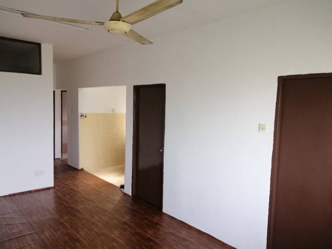 Flat PKNS Seksyen 7,Nilam Sari Shah Alam - photo 3
