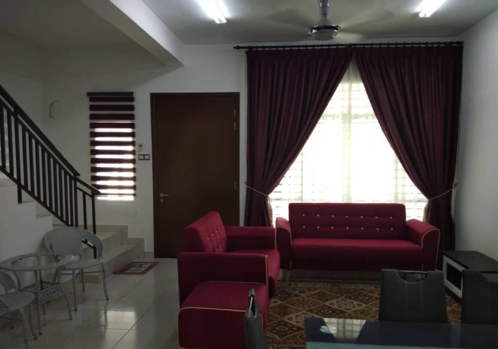 DOUBLE STOREY JALAN MERANTI BANDAR HILLPARK PUNCAK - photo 12