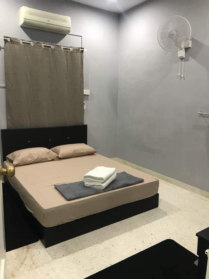 Single Storey Terrace House Tmn Ampang Jaya Ampang - photo 9