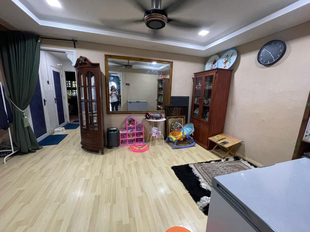 Taman Keramat - photo 3