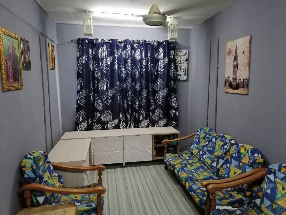 Pangsapuri Taman Ampang Mewah Taman Cahaya