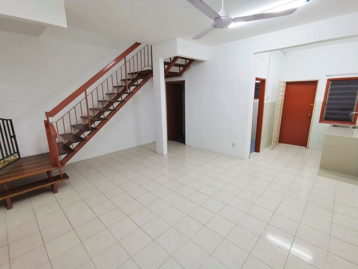 End Lot Terrace Bandar Saujana Putra SP6